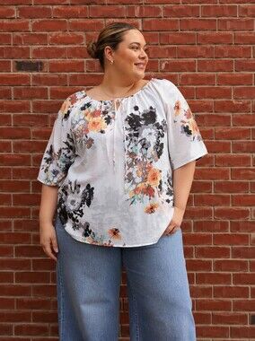 Pennington Plus Size 3x: Women's White Floral Peasant Blouse with Multi Colours